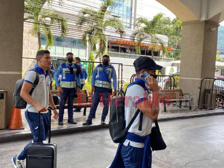 Molestos y sin tiempo para descansar: así llegó la Selección de Honduras tras estar varada en Curazao