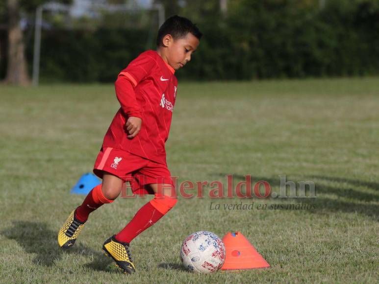 Servicio a la comunidad y formación de talentos: Así son los trabajos en Meta Academia Deportiva, proyecto de Irvin Reyna en Siguatepeque