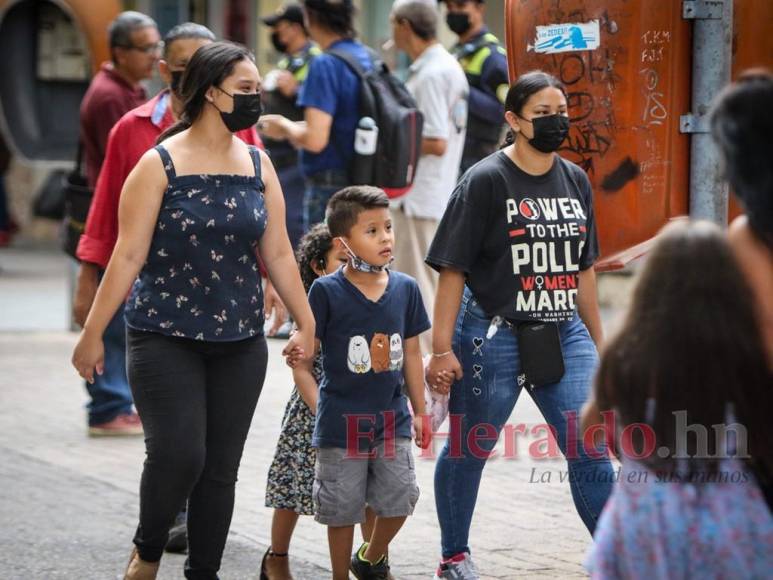 Amorosas, compresivas y fuertes, así son las madres hondureñas (Fotos)