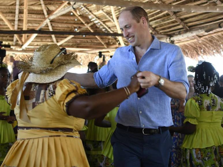 Baile, fiesta y selva maya: Así fue la visita de William y Kate a Belice pese a protestas en su contra