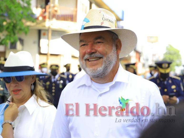 Fervor y algarabía en las fiestas de Independencia en la zona norte de Honduras (FOTOS)