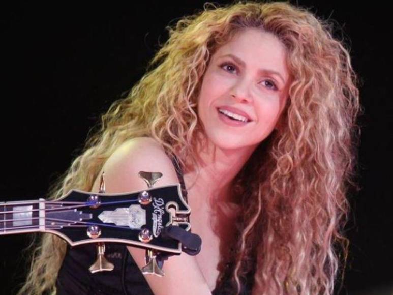 ‘Está destrozada y ha necesitado ayuda psicológica’: Nuevos detalles del estado de Shakira tras ruptura con Piqué