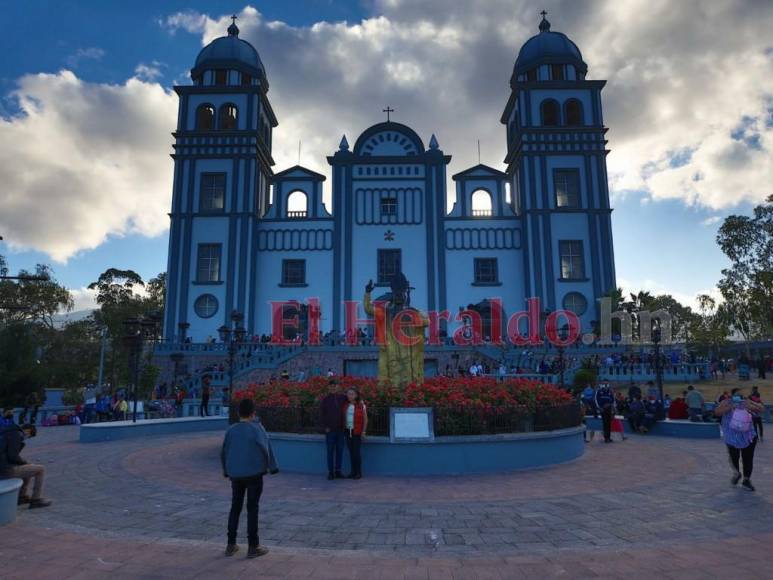 Así se vivió el fervor católico por el 275 aniversario de la Santa Patrona (FOTOS)