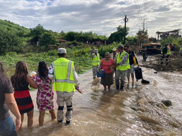 Muertes, inundaciones y destrozos deja Lidia a su paso por México