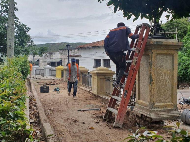 En un 60% avanzan los trabajos de restauración del parque La Leona