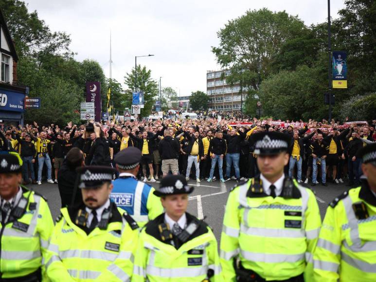 Invitados especiales y locura en la grada: ambiente en Wembley para la final de Champions