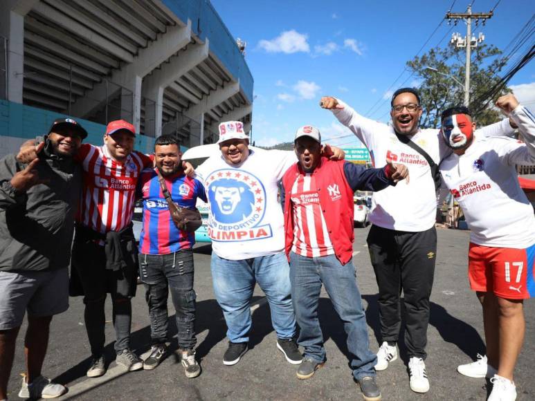 Enmascarados se roban el show previo a la final Olimpia vs Motagua