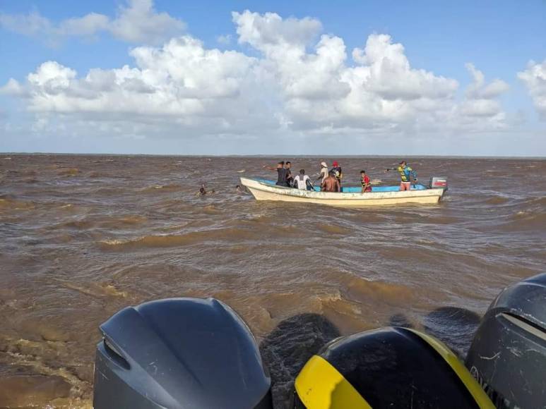 “Una súbita y poderosa ola los impactó”: naufragio en La Mosquitia