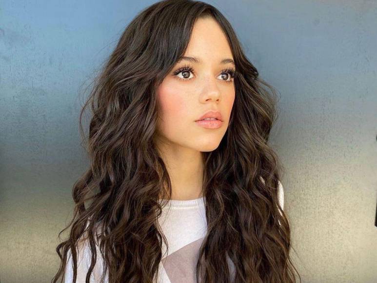 ¿Quién es Jenna Ortega, la actriz que protagoniza la serie Merlina de Netflix?