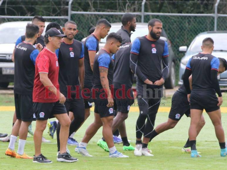 Con los cuartos en la mira: Así fue el último entrenamiento de Olimpia antes de medirse a Municipal