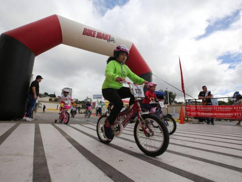 Grandes campeones: Niños de 7 a 8 años de la Vuelta Infantil 2023