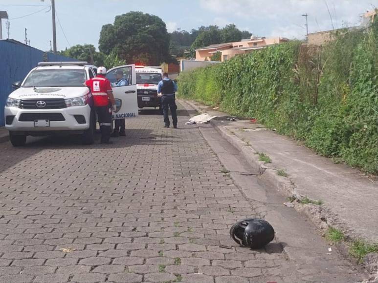 Una mujer muerta y una moto abandonada, lo que se sabe del frustrado asalto en la capital