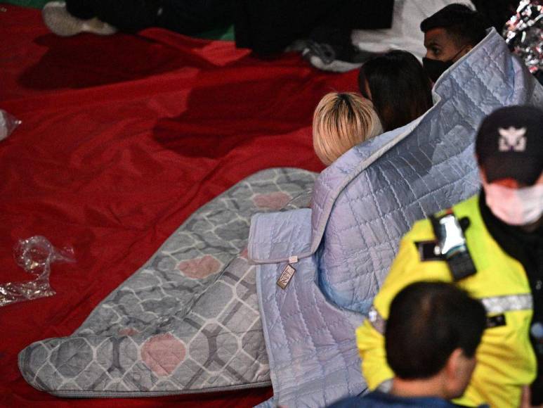 Las trágicas imágenes de la estampida en Seúl que dejó 120 muertes durante Halloween