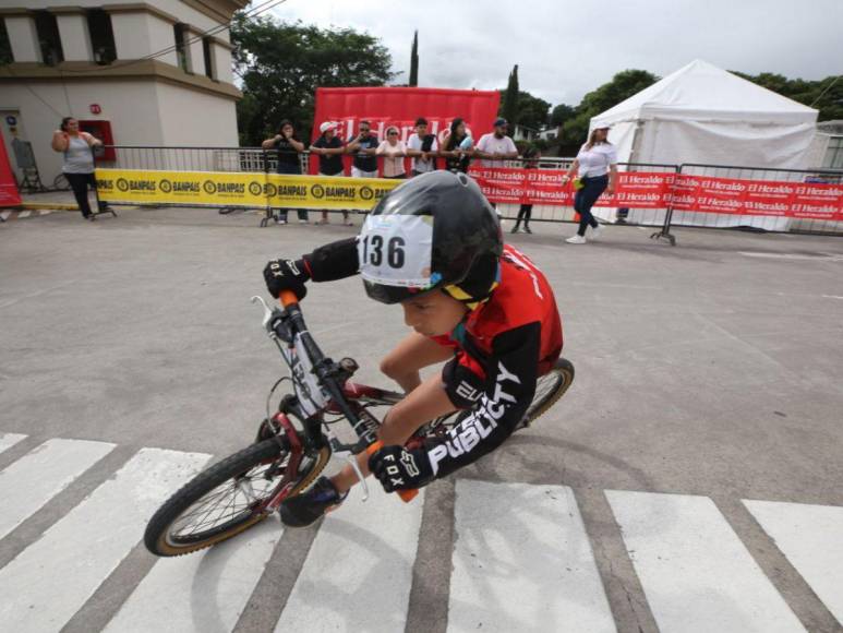 Grandes campeones: Niños de 7 a 8 años de la Vuelta Infantil 2023