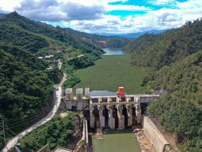 Sabotaje en Patuca III: se extraviaron vigas de apoyo de la compuerta y dañaron turbina