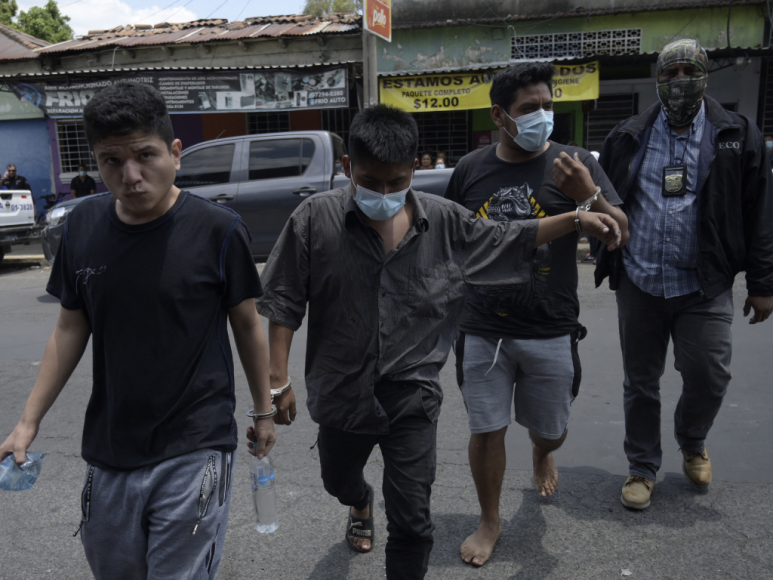 Estado de excepción y lucha frontal contra las pandillas, así enfrenta Bukele la violencia en El Salvador