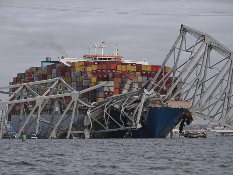 Lo que se sabe del choque de un barco contra el puente Francis Scott Key de Baltimore