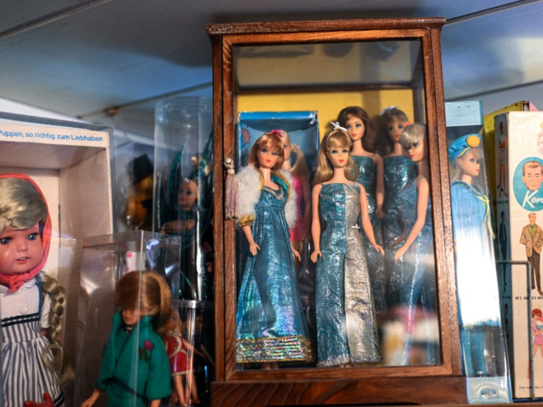 ¡Una no es suficiente! Conoce la mayor colección de Barbies del mundo