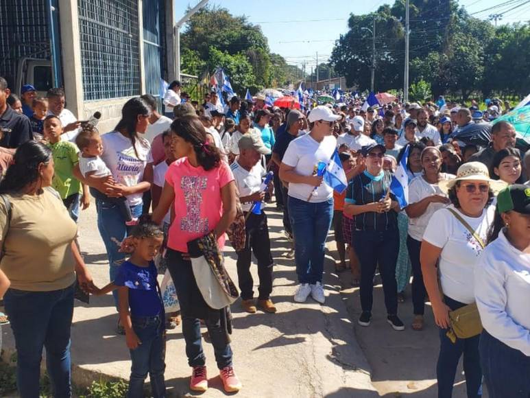 Olanchito dice ‘Libre nunca más’: imágenes de la marcha ‘Por Honduras’