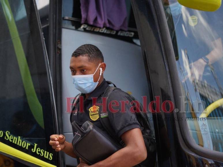 Con la mira en la remontada y la 13: así fue la llegada del Real España al Olímpico