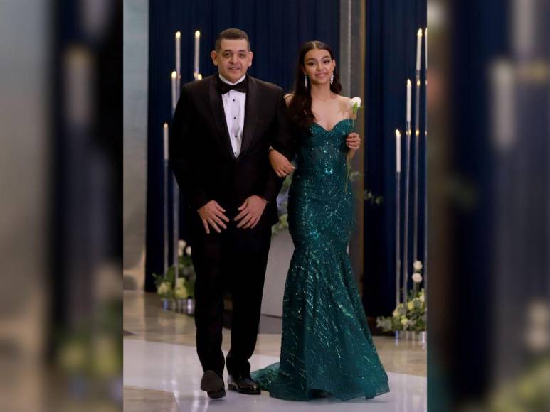 Prom 2024 de la Mayan School: Un sofisticado festejo colmado de excelencia