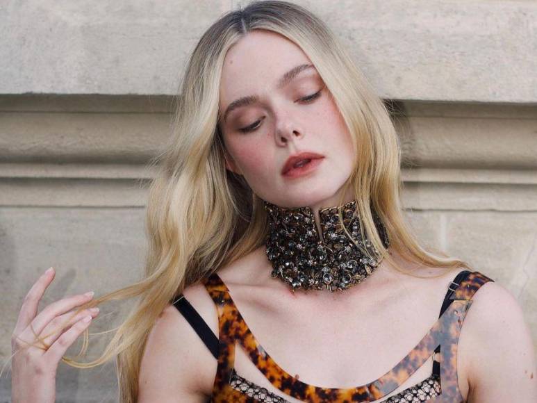 Elle Fanning en conversaciones para protagonizar “Depredador”