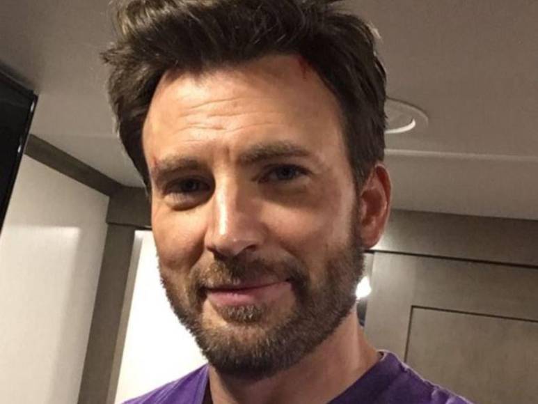 Ella es Alba Baptista, la joven que conquistó a Chris Evans, el hombre más sexy del mundo