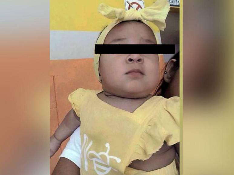 Se disponía a cruzar la calle con su hija en brazos y fue embestida por una camioneta en San Pedro Sula