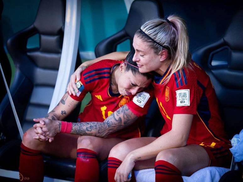 ¿Quién es Jenni Hermoso, la futbolista española que fue besada por Luis Rubiales?