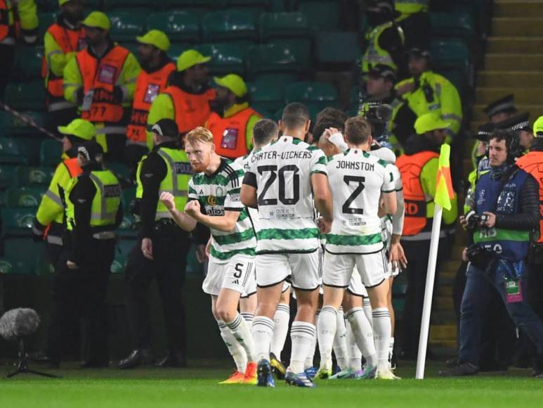 Así celebró Luis Palma su primer gol de la Champions League