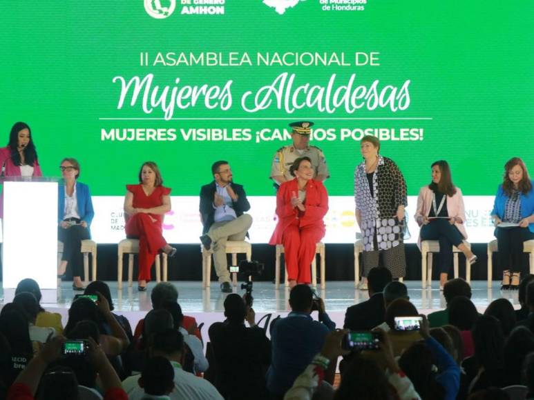 Destacan avances en igualdad de género durante II Asamblea de Alcaldesas