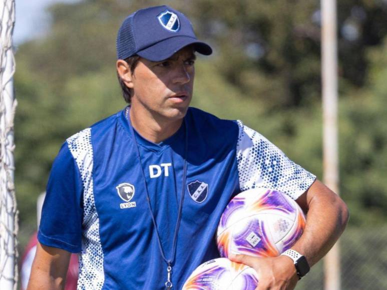 ¿Quién es César Vigevani, el nuevo entrenador del Motagua?