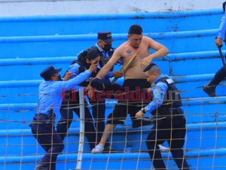 Pánico y caos: Así fue el zafarrancho provocado por aficionados del Real España en el estadio Olímpico (FOTOS)