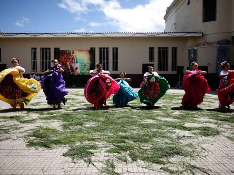 Día del cacique Lempira: elección de la india bonita y bailes folclóricos en escuelas de la capital