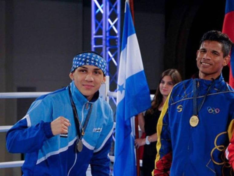 Ganador de títulos mundiales y peleas por nocauts: así ha sido la brillante carrera de Teófimo López en el boxeo