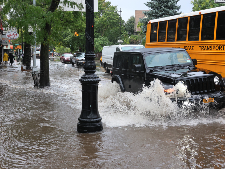 Tráfico paralizado y calles cerradas: Nueva York tras inundaciones por lluvias torrenciales