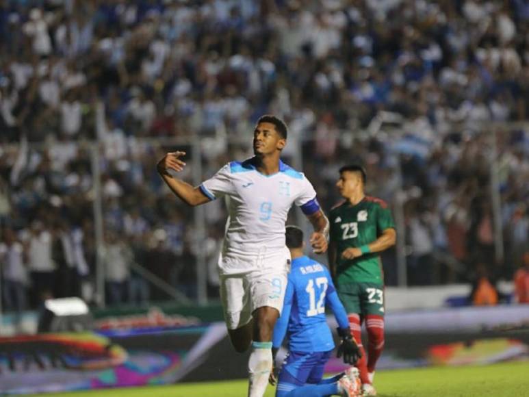 ¡Llenazo! Catrachos dan voto de confianza a la Selección de Honduras