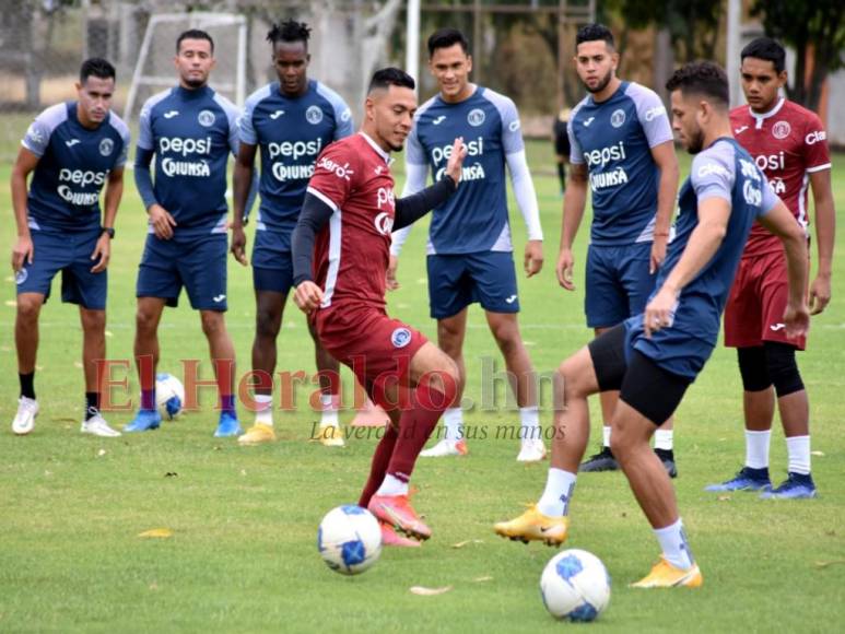 Así saltó “El Nene” Obando al nido de las Águilas Azules (Fotos)