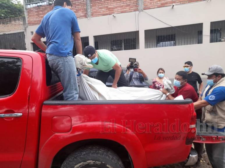 Las imágenes que dejó el siniestro donde murió una anciana en colonia Suazo Córdova de la capital