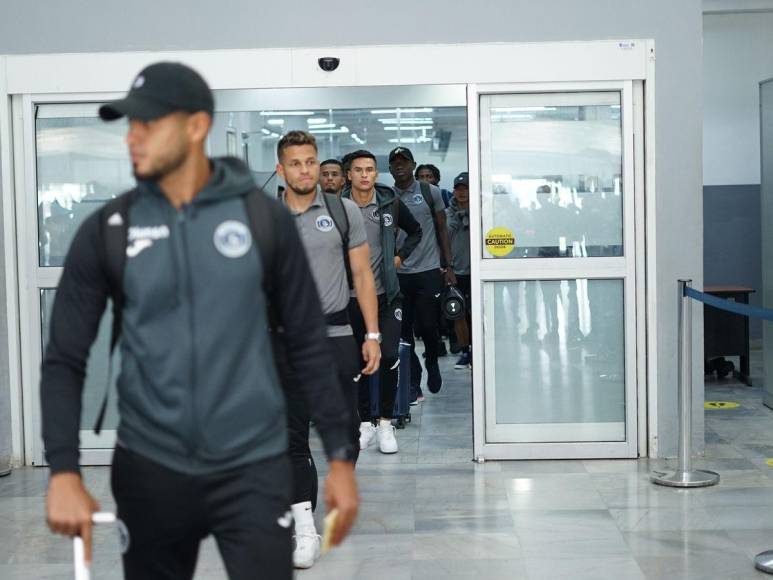 Afición recibe a Motagua tras eliminar al campeón Pachuca de la Champions de Concacaf