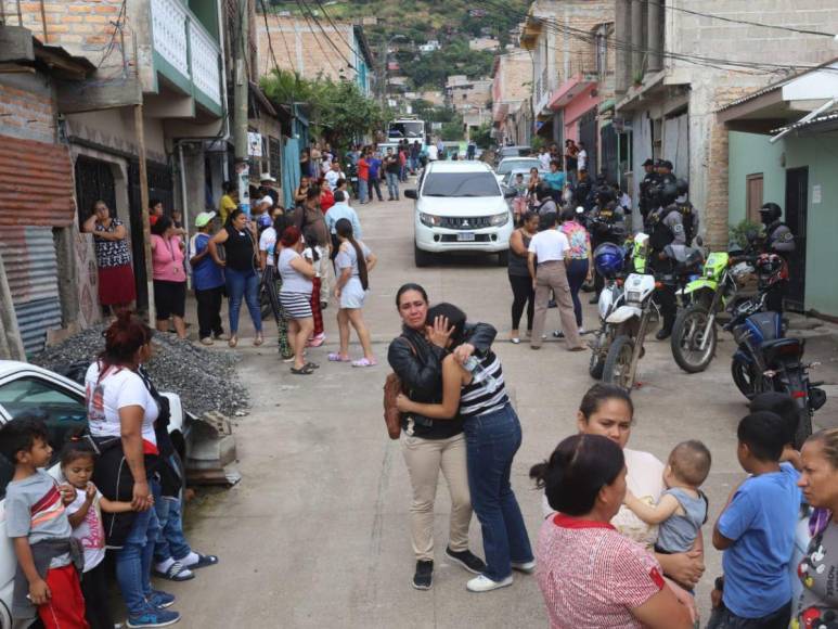 Consternación por asesinato del director de una escuela en colonia Ulloa