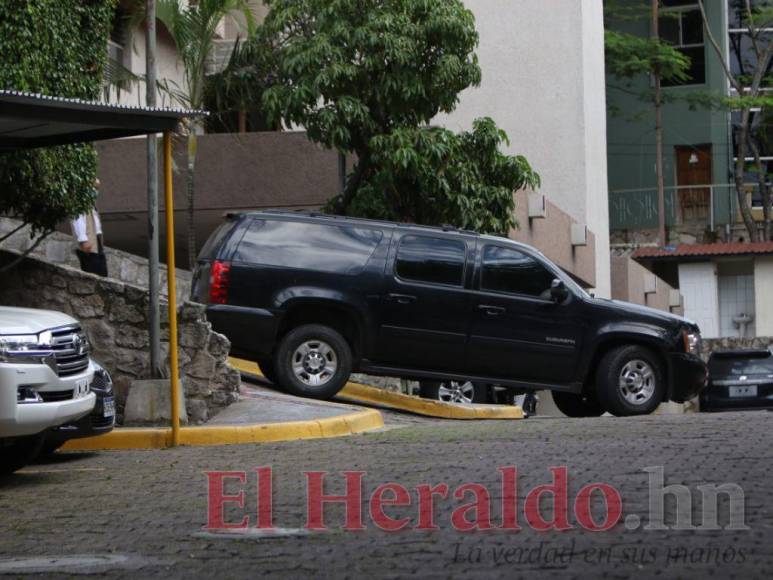 Bajo fuerte resguardo policial y en caravana: Así fue el traslado de Michael Derringer Powery a la CSJ