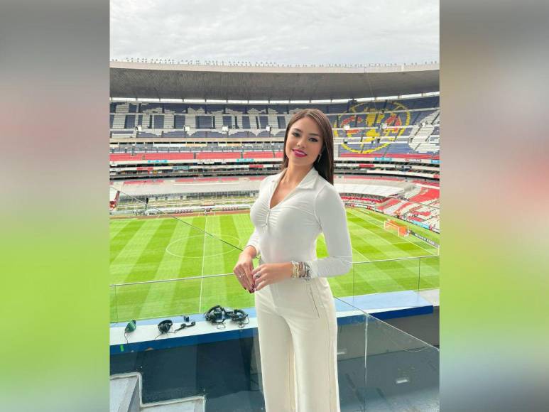 La hermosa hondureña Sirey Morán confirma salida de Televisa-Univisión