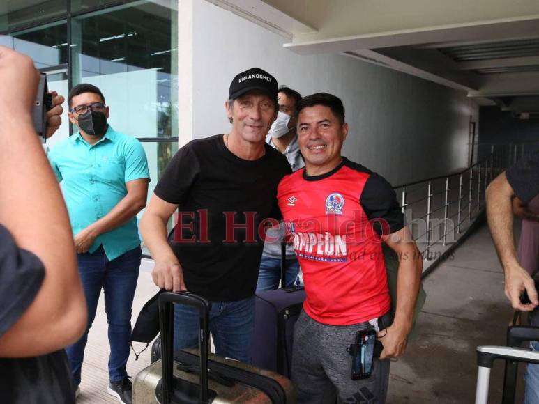 ¡Ilusión merengue! Así se vivió la llegada de Pedro Troglio a Honduras para tomar las riendas del Olimpia