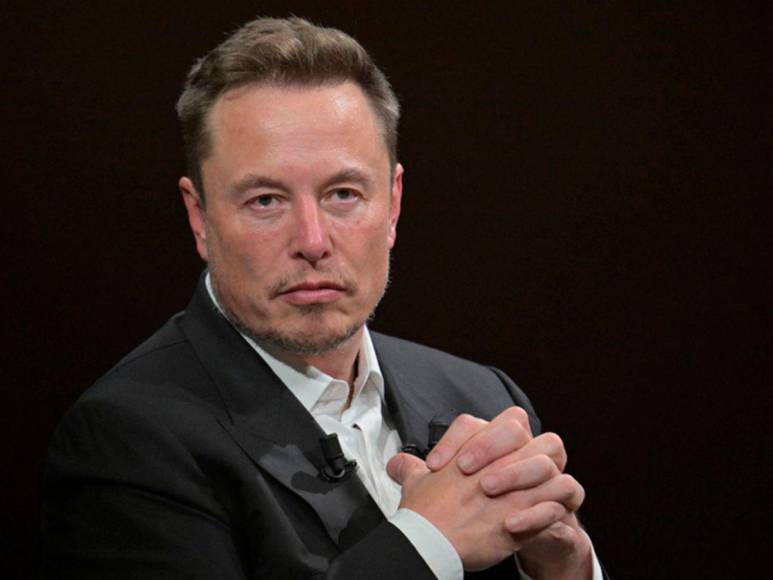 De pelear con Elon Musk a eliminar WhatsApp: excentricidades de Maduro tras elecciones