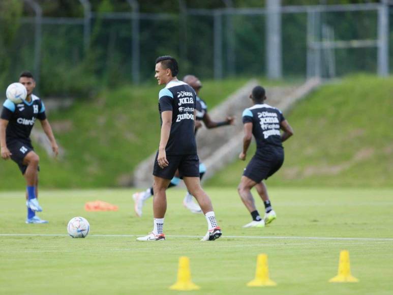 La alineación con la que Reinaldo Rueda busca tumbar a México