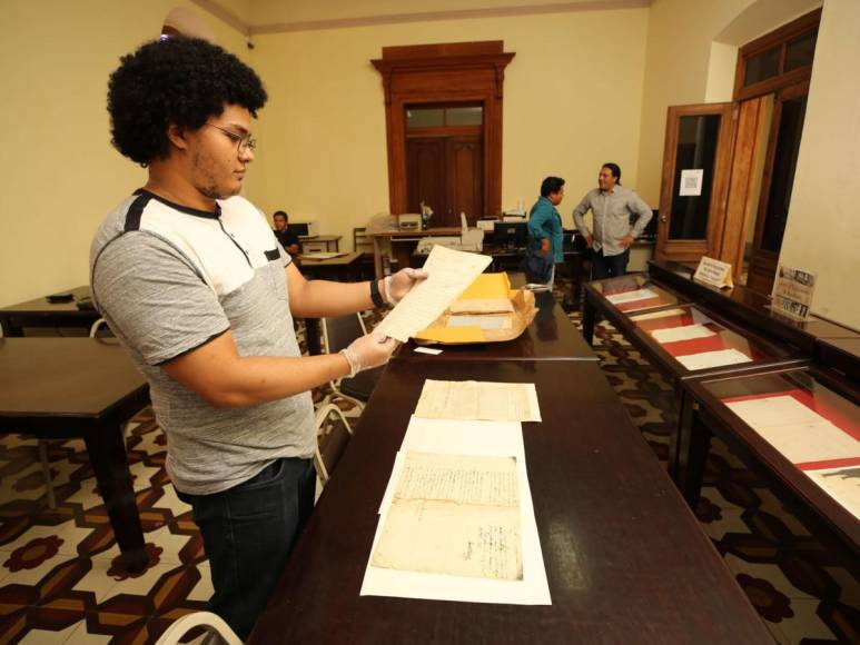 Recorrido por la antigua Casa Presidencial de Tegucigalpa