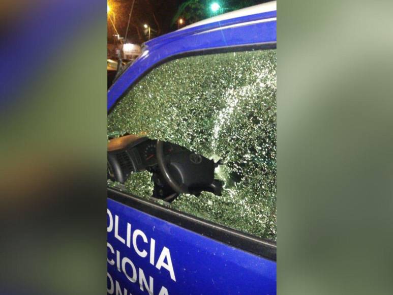 Fotos de la destrucción en posta de la Divanna tras ataque mortal a policía