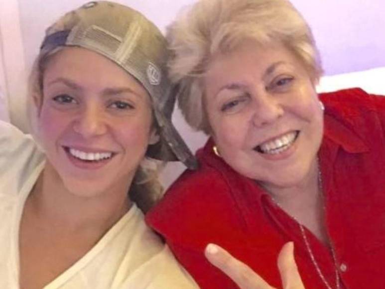 Así es Nidia del Carmen Ripoll Torrado, la discreta madre de Shakira, que habría dado la primera pista sobre su separación