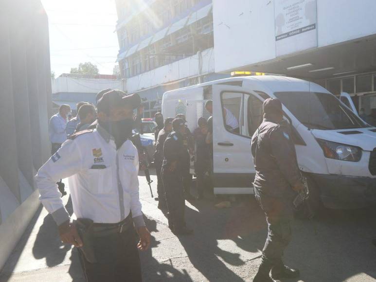 Así fue el traslado de heridos tras enfrentamiento entre pandillas en cárcel de Támara